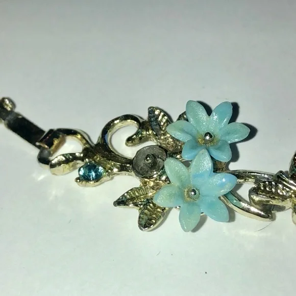 Vintage Silver Tone Blue 3D Flower CZ Rhinestone Classic 50s 60s Boho Bracelet - Picture 2 of 7
